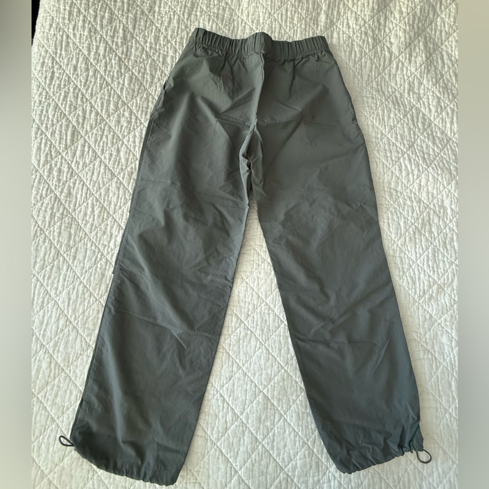 NWOT- OAK + FORT Gray Windbreaker Pants - Picture 10 of 11